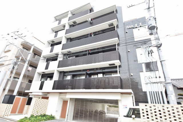 高宮ラ・ルースの外観