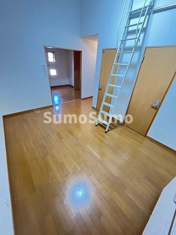 Misty　Gardenの居間・リビング