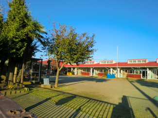 佐倉くるみ幼稚園まで1400ｍ