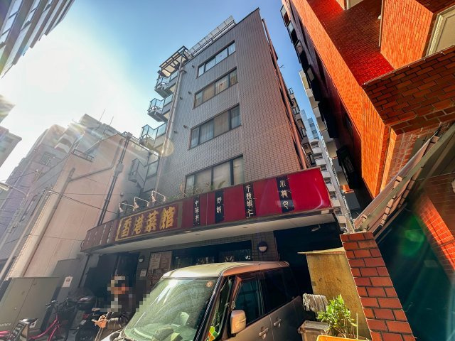 豊強ビルの外観