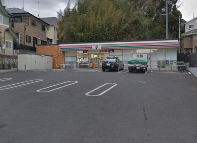 南矢名セブンイレブン 徒歩14分。コンビニ 1100m