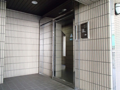 安心のオートロック付です♪