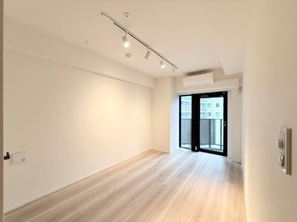 ルネサンス赤坂プレミアムコートの居間・リビング