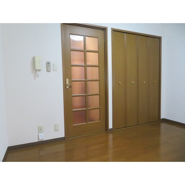 クレール・カサベルデのその他|洋室