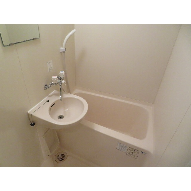 クレール・カサベルデの浴室|バス