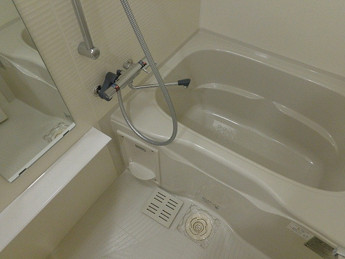 ＫＤＡ　ＳＨＩＮＡＧＡＷＡ　ＯＳＡＫＩの浴室|浴室　※2019年6月撮影