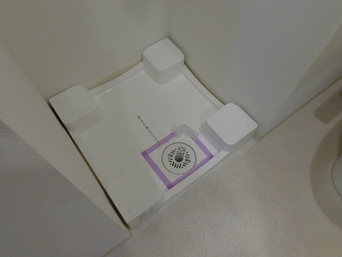 ＫＤＡ　ＳＨＩＮＡＧＡＷＡ　ＯＳＡＫＩの設備|室内洗濯機置場　※2019年6月撮影