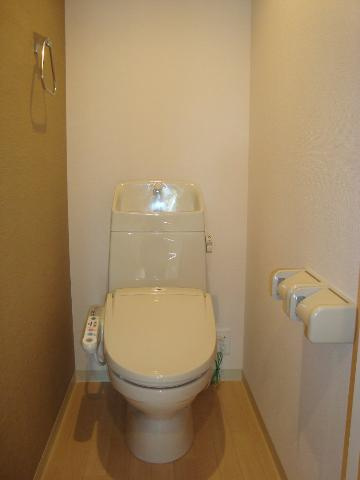 エクセレンスネオのトイレ|温水洗浄便座