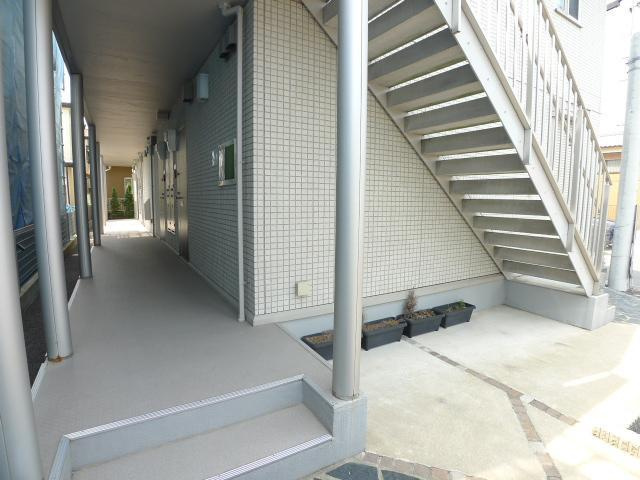 ラ・フルール四季のエントランス|エントランスです