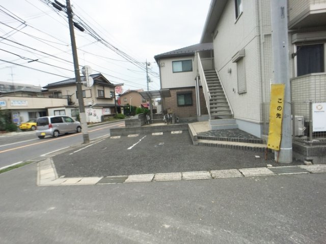 ラ・フルール四季の駐車場|駐車場です