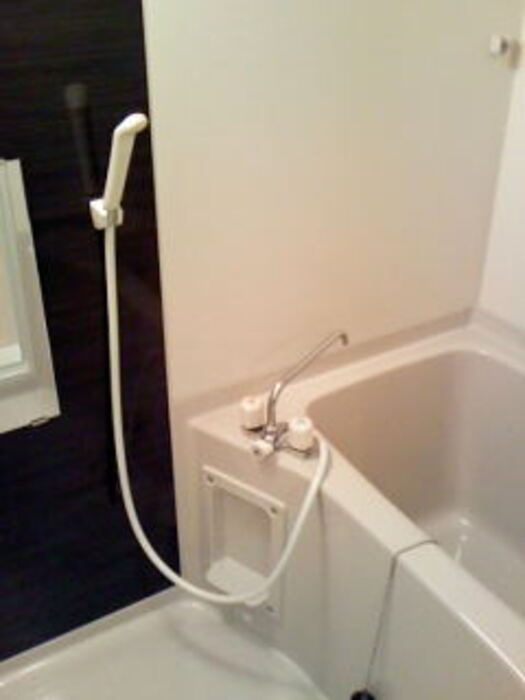 ラ・フルール四季の浴室|お風呂です