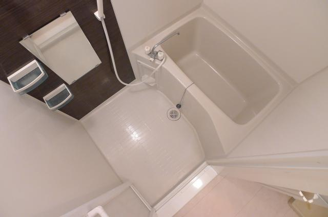 ラ・フルール四季の浴室|日々の疲れを癒すお風呂付です