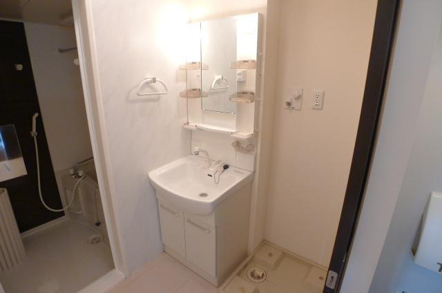 ラ・フルール四季の独立洗面台|独立洗面台です