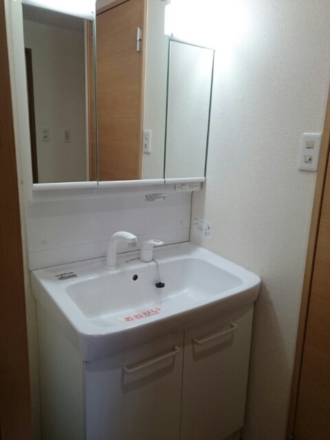 ニューシティヒラタＡの洗面所