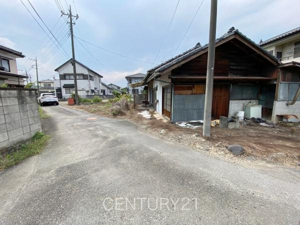 甘楽郡甘楽町大字金井土地の前面道路含む現地写真