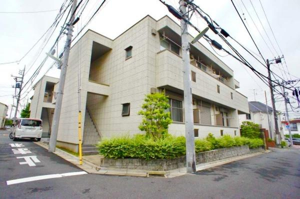 世田谷区野沢４丁目のアパートの外観