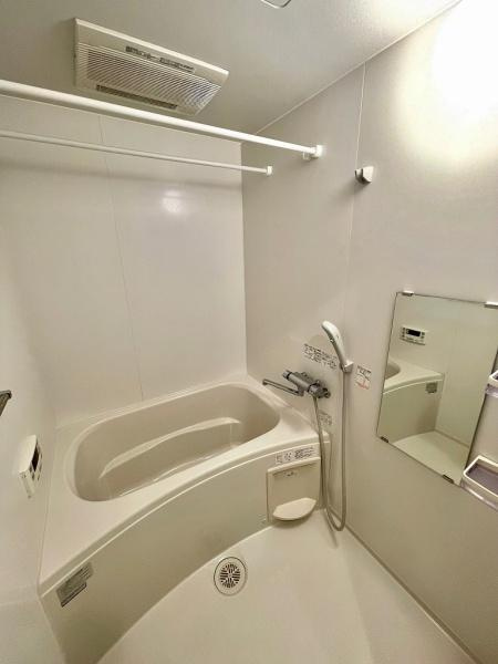 世田谷区野沢４丁目のアパートの浴室