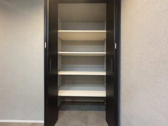 WコンフォートタワーズWESTの収納