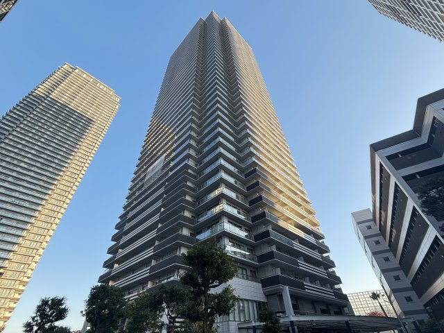 WコンフォートタワーズWESTの外観