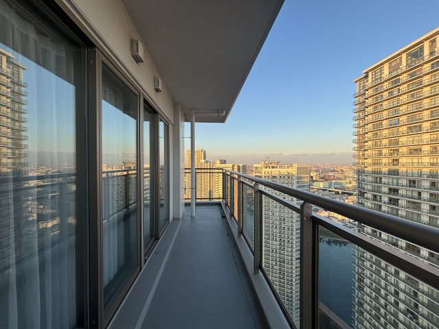 WコンフォートタワーズWESTのバルコニー