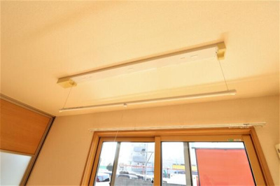 【内装】 | シャルマンコート | 室内物干しができます！