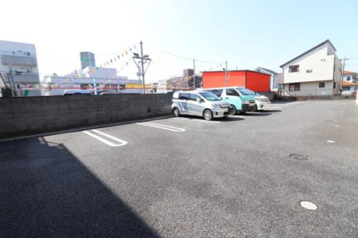 【駐車場】 | シャルマンコート | 駐車場