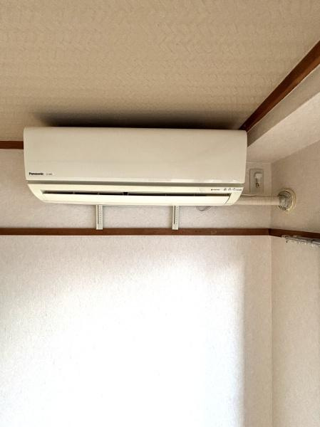 カワオトビルの居間・リビング