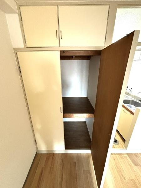 カワオトビルの収納