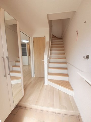 【玄関】 | アウローラ吉田Ｃ