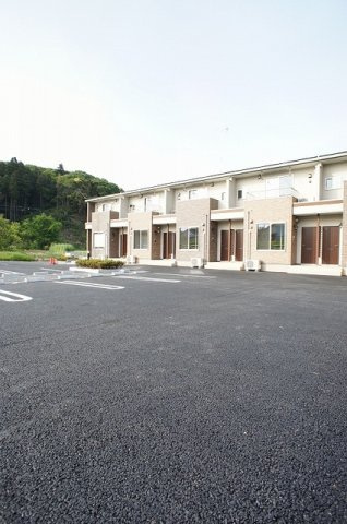 リバーサイドの駐車場