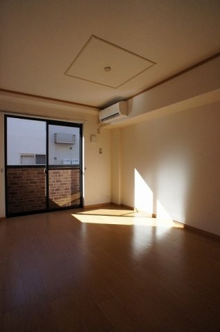 マリンサイド・Ｓの居間・リビング