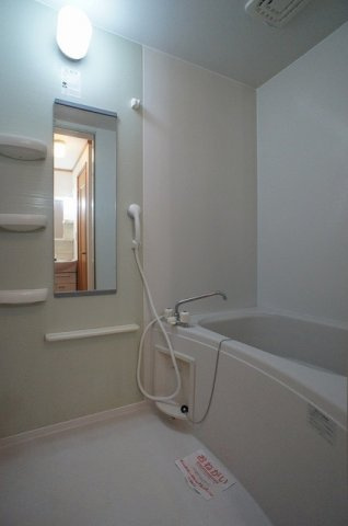 マリンサイド・Ｓの浴室