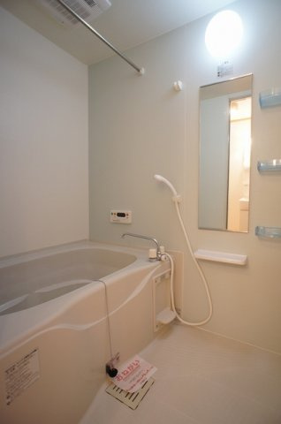 インフィニート　Ａの浴室