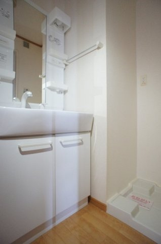 インフィニート　Ａの洗面所