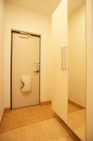 ファビラウスの玄関