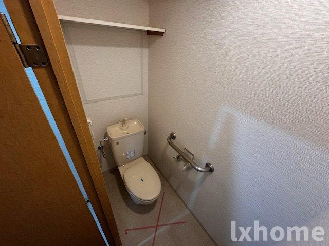 マンション・フォルツーナのトイレ|ゆったりとした空間のトイレです