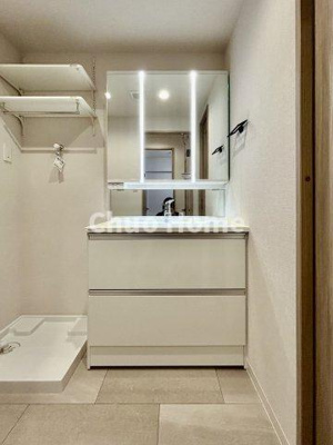 【その他共用部分】 | セザールお花茶屋 | 【バイク置場】最新の空き状況や費用などの詳細は担当スタッフまでお問い合わせください。