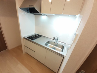 【キッチン】 | フローラーリアⅢ | きれいなキッチンです