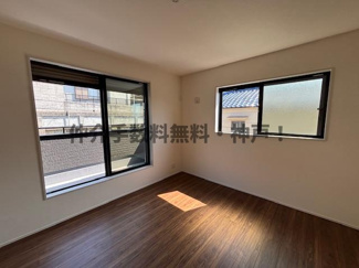 【洋室】 | 神戸市垂水区旭が丘3丁目　新築戸建　仲介手数料無料！ | 明るい洋室です