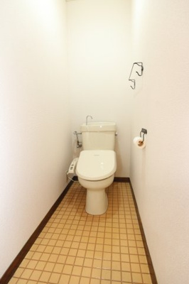 【トイレ】 | エビスビル | 落ち着いた色調のトイレです