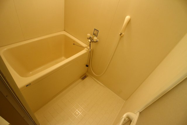 山本マンションの浴室