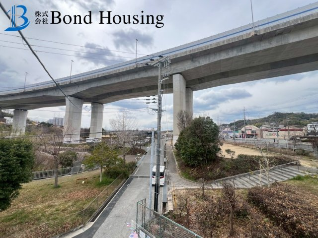 LDKは広々約19.5帖・収納豊富　垂水区名谷町　全2棟　1号棟の周辺