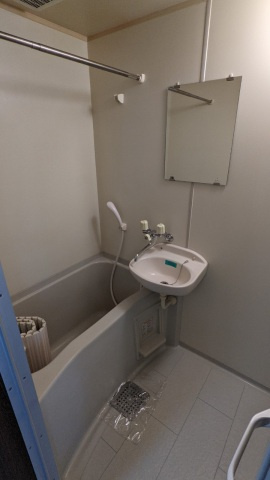 ウイング川内の浴室