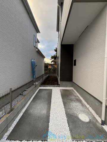 大磯町東小磯2期　新築戸建　全2棟1号棟の駐車場