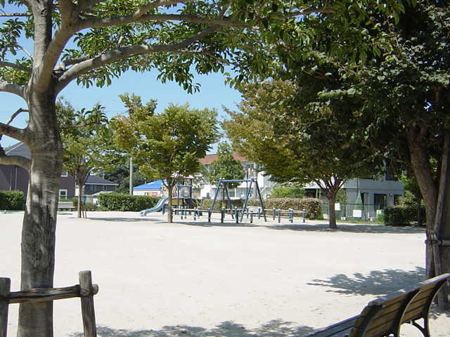 Ｈｙｄｅ　Ｐａｒｋ　ＮＹの周辺|北門公園まで800ｍ