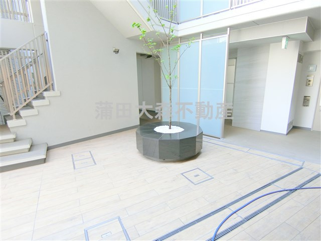 ドゥーエ西馬込のロビー