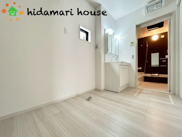 蓮田市馬込11期　新築戸建　リガーレ01の脱衣所