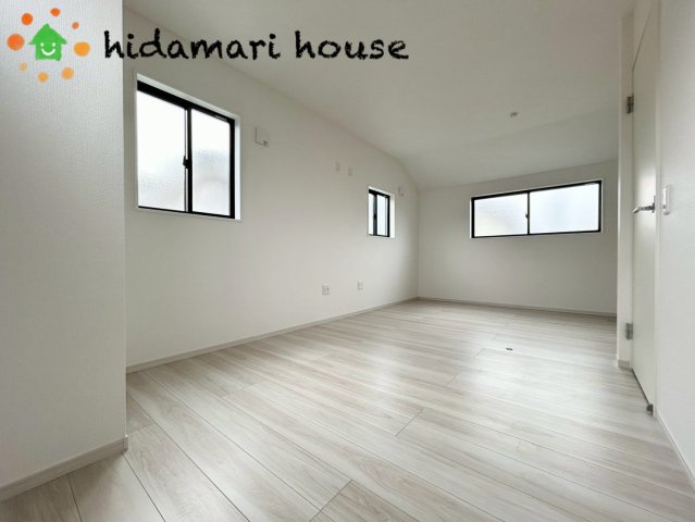 蓮田市馬込11期　新築戸建　リガーレ01の寝室