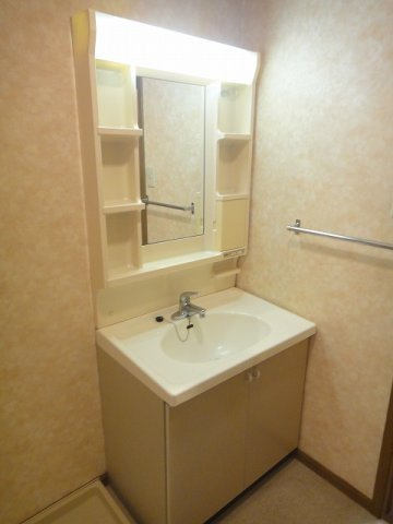 ガーデンハイム今古賀の洗面所