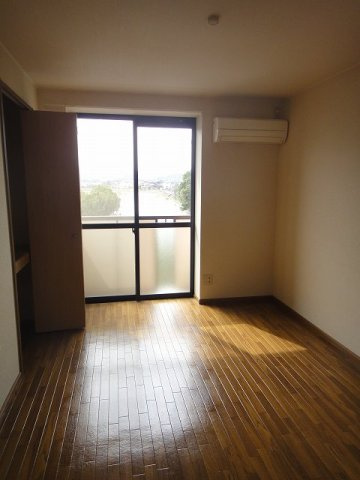 ガーデンハイム今古賀の内装